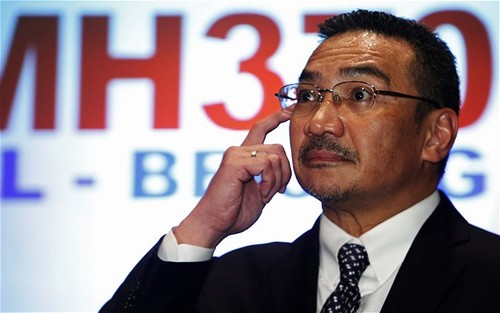 Malaysia calls for international support to find missing plane - ảnh 1
